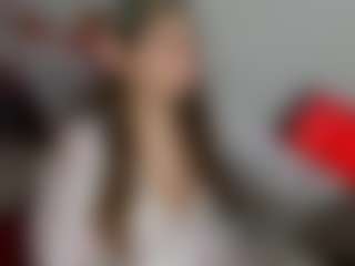 Live-camshow met MonikaCharming - Big Tits op Camsoda