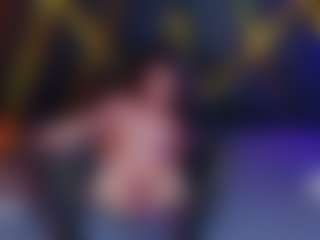 Live cam show with AdelNesbitt - Amateur on Camsoda
