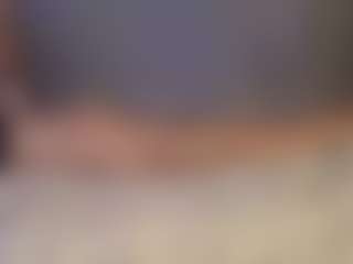 Live cam show with i-oahnr - Facial on Milfs Live