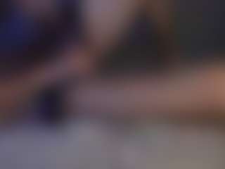 Live cam show with i-oahnr - Smoking on Milfs Live