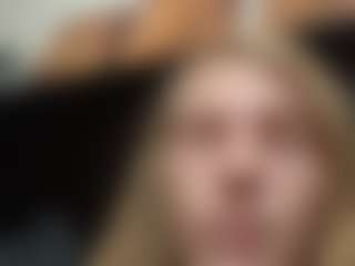 evaspearoshane's Live Sex Cam Show
