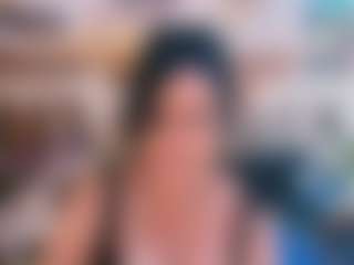 LuciousGrace MILF webcam performer live streaming