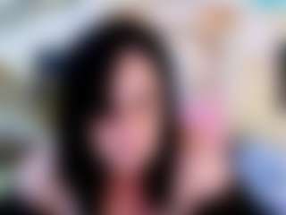LuciousGrace MILF webcam performer live streaming
