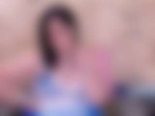 LuciousGrace MILF webcam performer live streaming