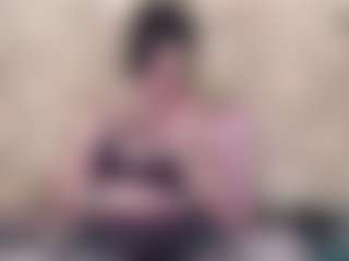 Live cam show with LuciousGrace - Granny Brown Hair on Cam Slut