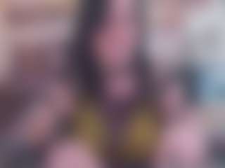Live cam show with LuciousGrace - Spy Granny on TeamSkeetLive