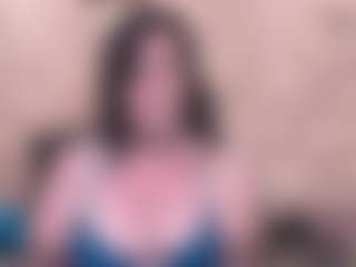 LuciousGrace MILF webcam performer live streaming