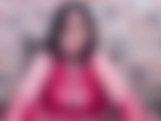 LuciousGrace MILF webcam performer live streaming