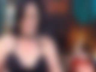 Live cam show with LuciousGrace - Italian Mature on Cam Slut