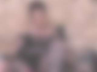 Live cam show with LuciousGrace - Ahegao on CamClone