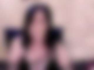 LuciousGrace MILF webcam performer live streaming