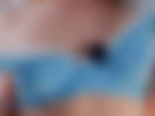NeldaGault's Live Sex Cam Show