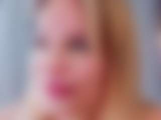Live cam show with NeldaGault - Green Eyes on nudelive.tv