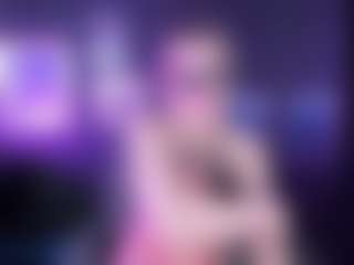 Live cam show with AnnaQueenMuse - Mask on Free Soda