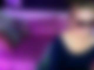 Live cam show with AnnaQueenMuse - Mask on Ass Tok