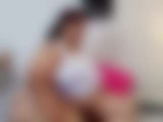 Live cam show with Charlotte-curvy - Moaning on instabang