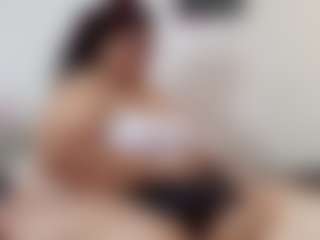 Live cam show with Charlotte-curvy - Middle Aged on instabang