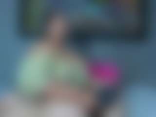 Live cam show with Charlotte-curvy - Red Hair Middle Aged on Fapmatic.com