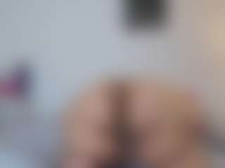 Live cam show with Charlotte-curvy - Red Hair on Camsoda