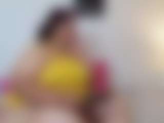 Live cam show with Charlotte-curvy - Red Hair Middle Aged on Hubzter Live