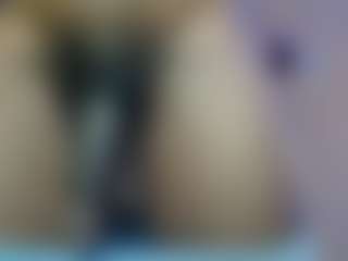 Live cam show with Dick-herr7 - Brunette Hair on x69.live