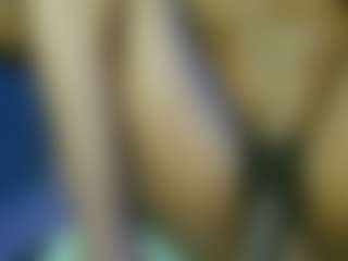 Live cam show with Dick-herr7 - Brown Eyes on Soda Cam