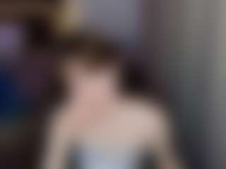 Live cam show with Effullia - Gamer Asian on Livezox