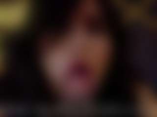 Live cam show with Eka-Urda - Brown Hair on Camsoda