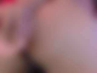 Live cam show with Eka-Urda - Mature on Camsoda