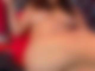 Eka-Urda MILF webcam performer live streaming
