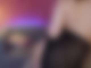 FoxyRayy's Live Sex Cam Show