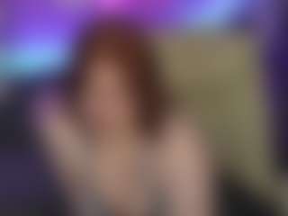 Live cam show with FoxyRayy - Red Hair on Camsoda