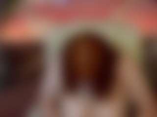 Live cam show with FoxyRayy - Thin on Livezox
