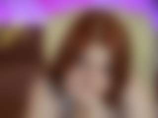 Live cam show with FoxyRayy - Thin on dropp.cam