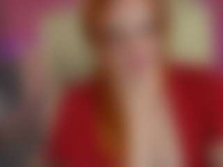 Live cam show with LovelyyBell - Red Hair HD on Hubzter Live
