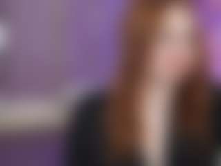 Live cam show with LovelyyBell - Blue Eyes on Milfs Live