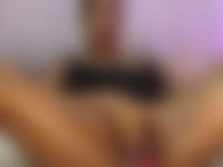 Live cam show with rouxe-lee - Ebony on Gym Cam Girls | colombia