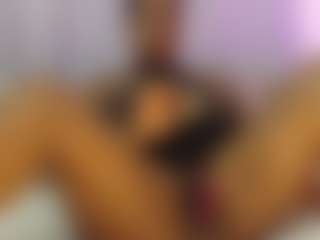 Live cam show with rouxe-lee - Ebony on Soda Cam | colombia