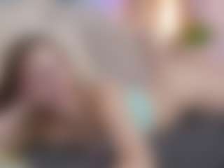 Live cam show with SilverrMoon - Blonde Hair Petite on Dare Cams
