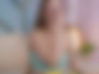 Live cam show with SilverrMoon - Ahegao on madthumbs