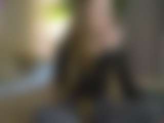 SilverrMoon's Live Sex Cam Show