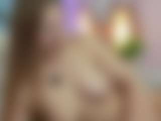 SilverrMoon's Live Sex Cam Show