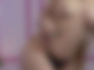 SilverrMoon's Live Sex Cam Show