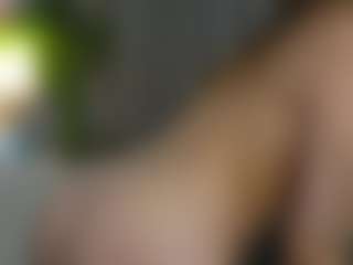 Live cam show with SilverrMoon - Vr on LiveSexCams6