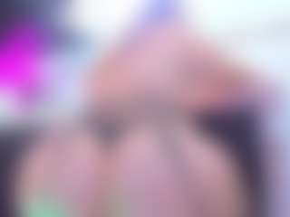 Emma-evaa's Live Sex Cam Show
