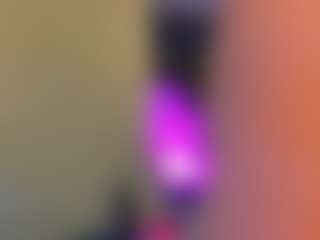 Emma-evaa's Live Sex Cam Show