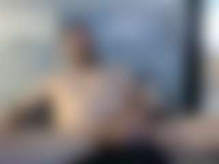 Live cam show with erictwood9 - Average on Lustler