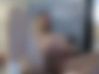 Live cam show with erictwood9 - Daddy on Uber Horny