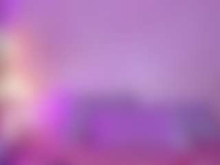 innocenthazel's Live Sex Cam Show