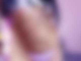 Live cam show with innocenthazel - Lush Mature on Livezox